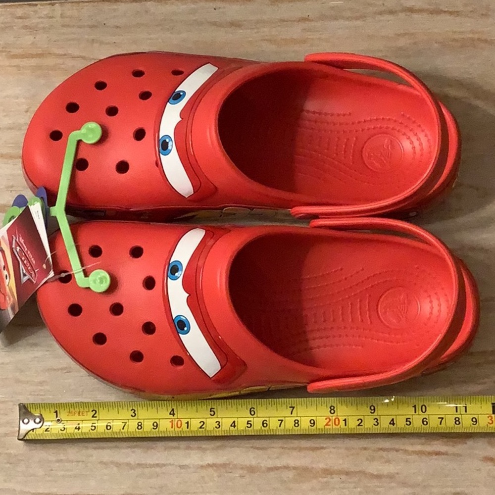 Crocs - Lightning McQueen/Adult - NWT! - Picture 10 of 10